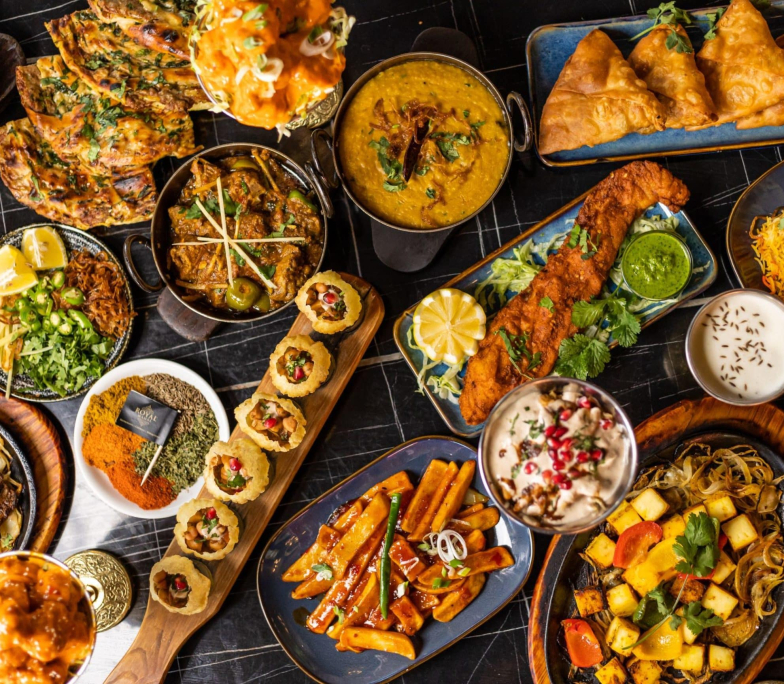 indian-restaurant-scaled-e1670322083921